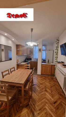 2 bedroom Oborishte, Sofia 12