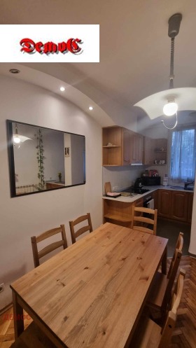 2 bedroom Oborishte, Sofia 10