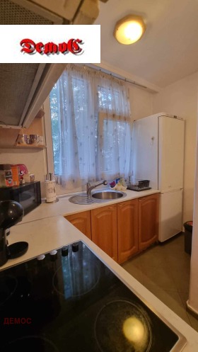 2 bedroom Oborishte, Sofia 3