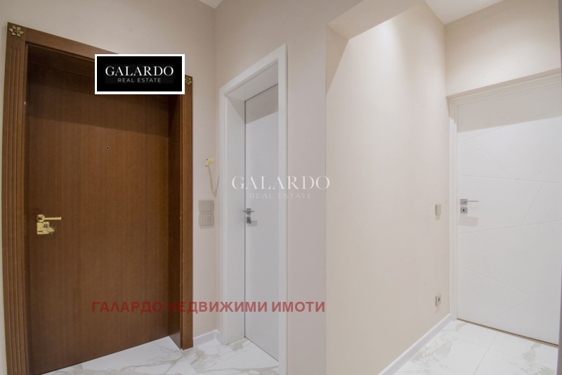 Дава под наем 3-СТАЕН, гр. София, Център, снимка 2 - Апартаменти - 51466871