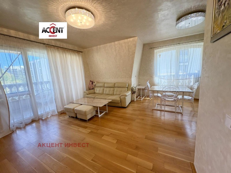 Под наем 3-СТАЕН, град Варна, к.к. Св.Св. Константин и Елена • 1200 € • 57737781 — Holmes.bg