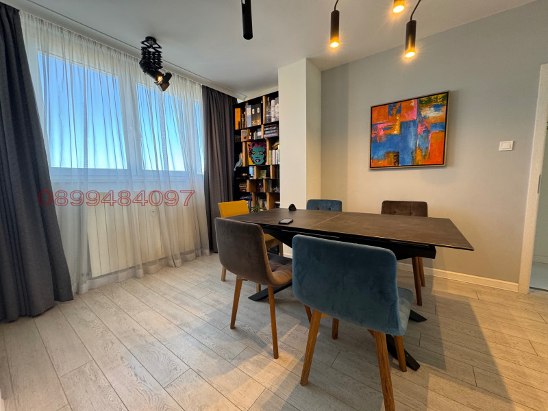 Zu vermieten  3 Schlafzimmer Sofia , Geo Milew , 140 qm | 65350358 - Bild [2]