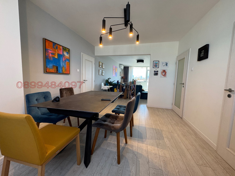 Zu vermieten  3 Schlafzimmer Sofia , Geo Milew , 140 qm | 65350358