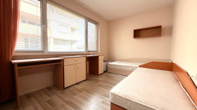 ���� ��� ���� 3-����� | Imot.bg � ����� ������ 8