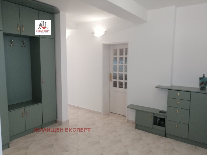 Дава под наем 4-СТАЕН, гр. София, Хладилника, снимка 6 - Апартаменти - 52536309