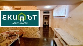 Офис Център, Варна 8