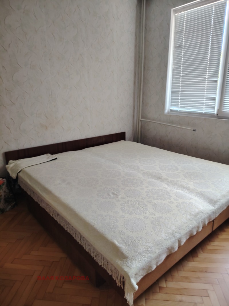 Дава под наем  2-стаен град Плевен , Идеален център , 55 кв.м | 62173956 - изображение [8]