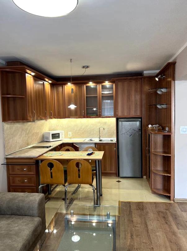 Zu vermieten  2 Schlafzimmer Plowdiw , Karschijaka , 93 qm | 69049187 - Bild [2]