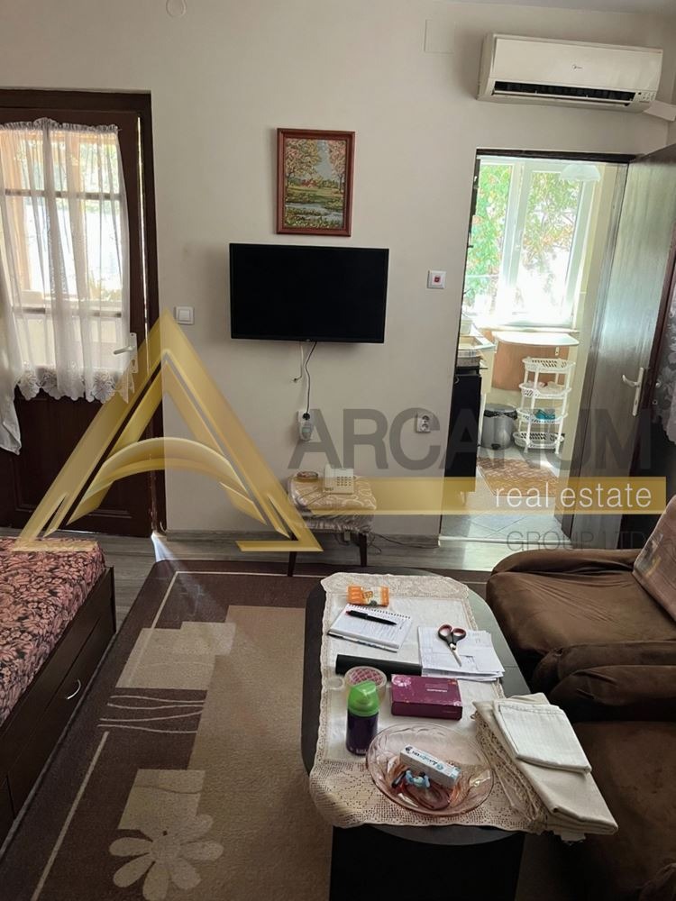 Издаје се  Хоусе Флоор Варна , ВИНС-Червен плоштад , 25 м2 | 72409551 - слика [3]