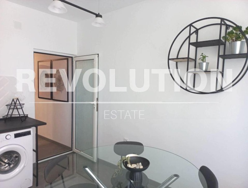 K pronájmu  2 ložnice Varna , Centar , 60 m2 | 51626801 - obraz [2]