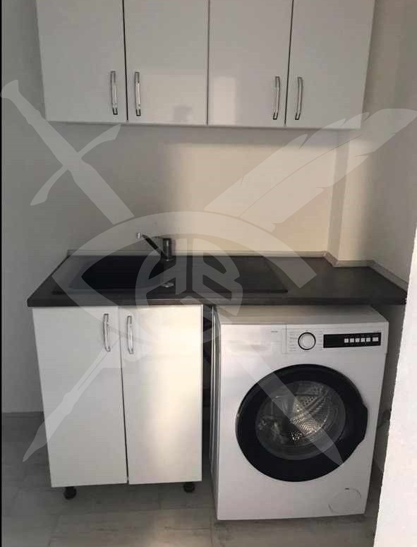 Дава под нем  2-стаен, град Варна, Младост 1 •  300 EUR • ID 10611486 — holmes.bg - [1] 