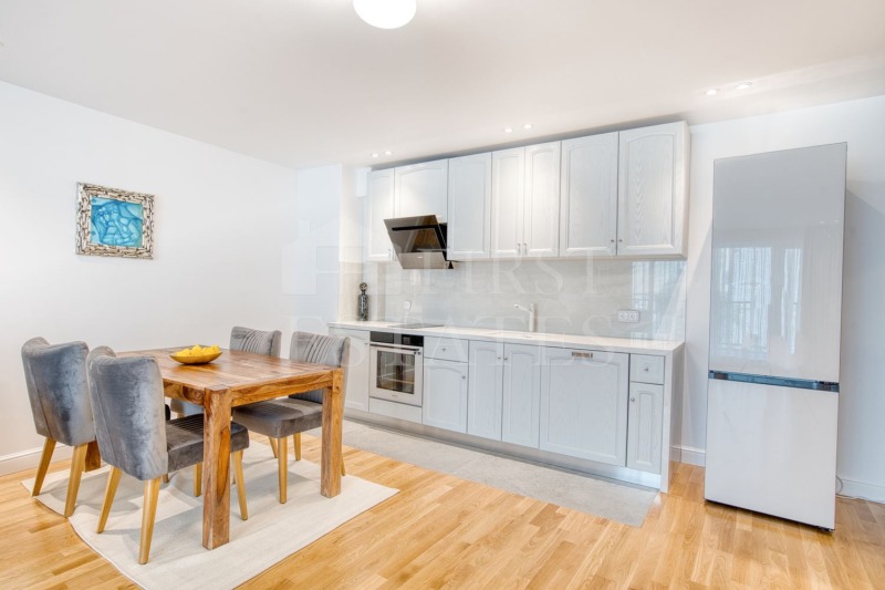 Do wynajęcia  1 sypialnia Sofia , Centar , 90 mkw | 64923351 - obraz [2]