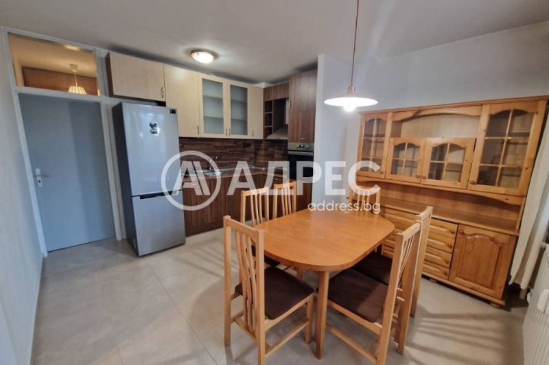Kiadó  2 hálószobás Sofia , Musagenica , 98 négyzetméter | 52353499 - kép [3]