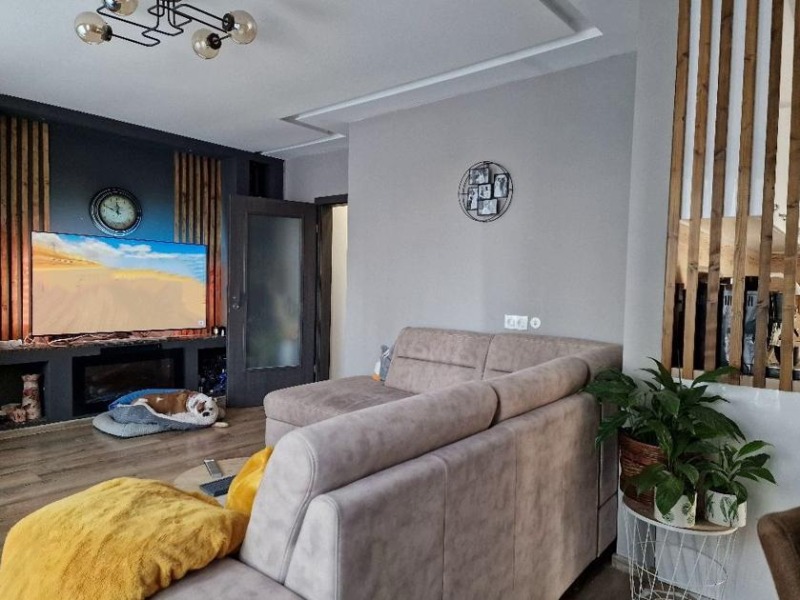 Дава под наем  3-стаен град София , Лагера , 115 кв.м | 27234028 - изображение [2]