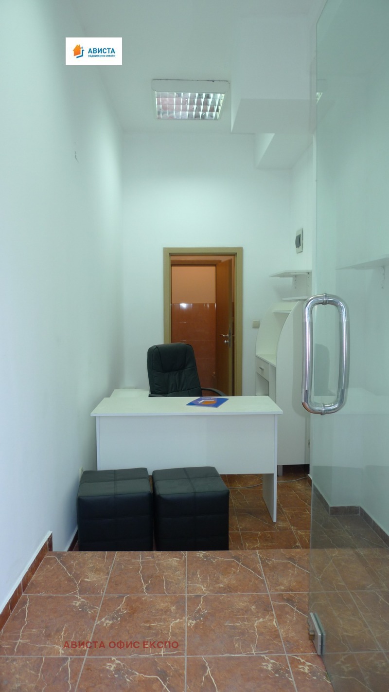 Te huur  Kantoor Sofia , Tsentar , 15 m² | 96688910 - afbeelding [2]