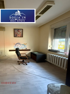 3 bedroom Oborishte, Sofia 6