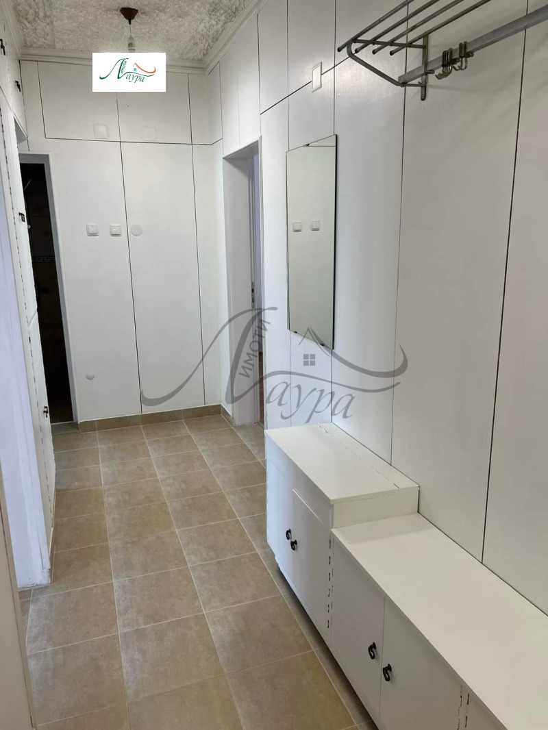 For Rent  1 bedroom Shumen , Pozharnata , 69 sq.m | 75456864 - image [4]