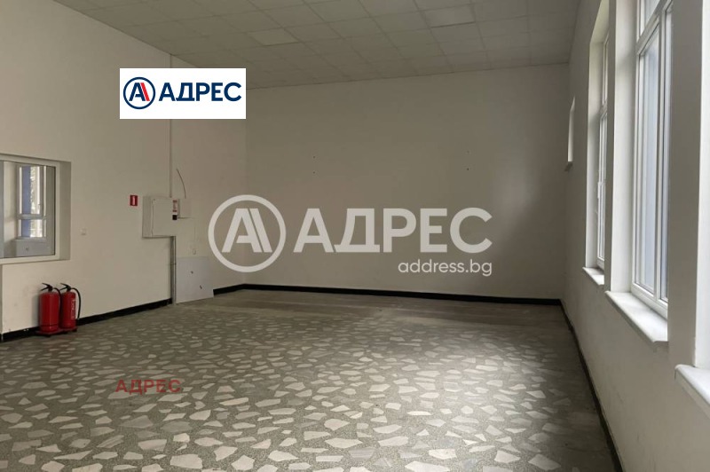 For Rent  Storage Varna , Zapadna promishlena zona , 1300 sq.m | 49471644 - image [11]