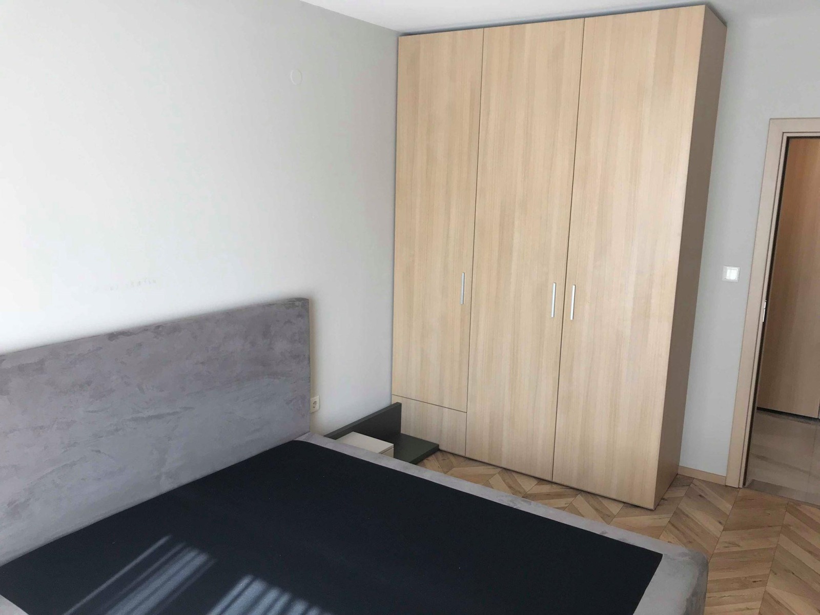 Дава под наем 2-СТАЕН, гр. София, Лозенец, снимка 5 - Апартаменти - 53808220