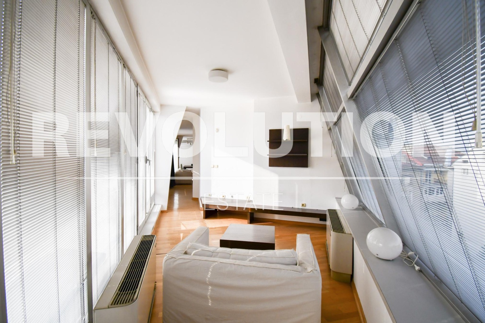 Дава под наем МЕЗОНЕТ, гр. София, Център, снимка 4 - Апартаменти - 54276286