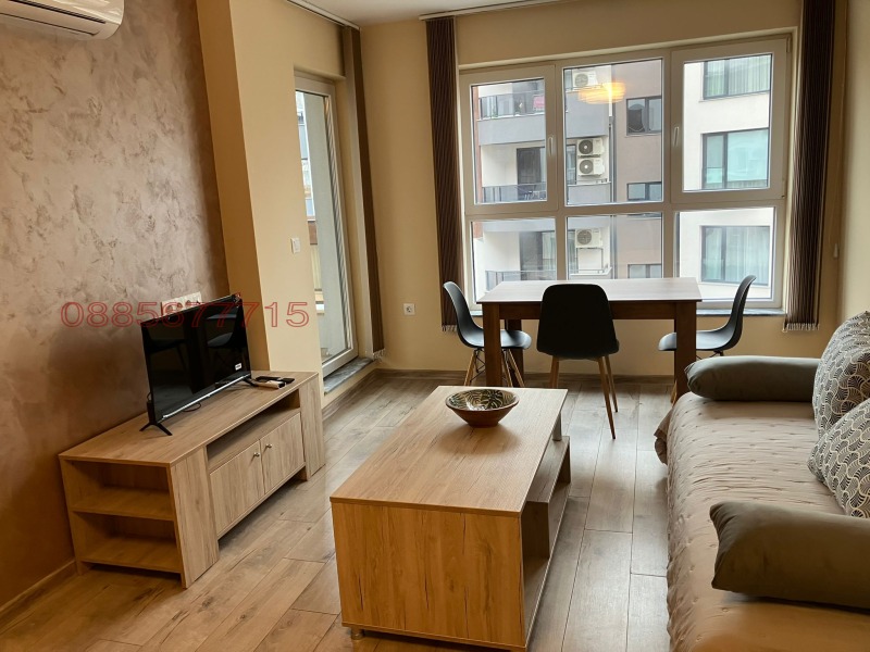 Дава под Наем 2-СТАЕН в град Пловдив, Център - 70 кв.м / 550 € » 1 075.71 лв.