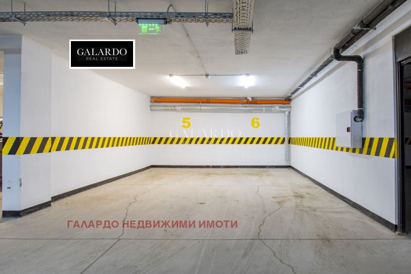 Дава под наем 3-СТАЕН, гр. София, Лозенец, снимка 16 - Апартаменти - 53493445