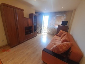 Stüdyo Centar, Stara Zagora 8