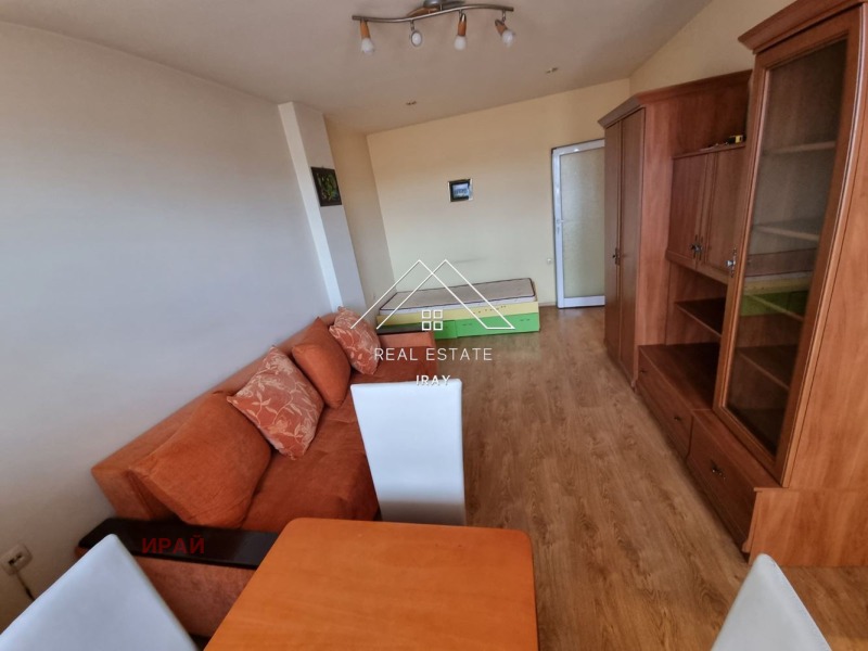 Издаје се  Студио Стара Загора , Центар , 40 м2 | 75676373