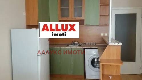 Para alugar  1 quarto Ruse , Ialta , 55 m² | 19646100