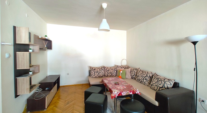 Дава под наем 3-СТАЕН, гр. София, Хиподрума, снимка 4 - Апартаменти - 53454034