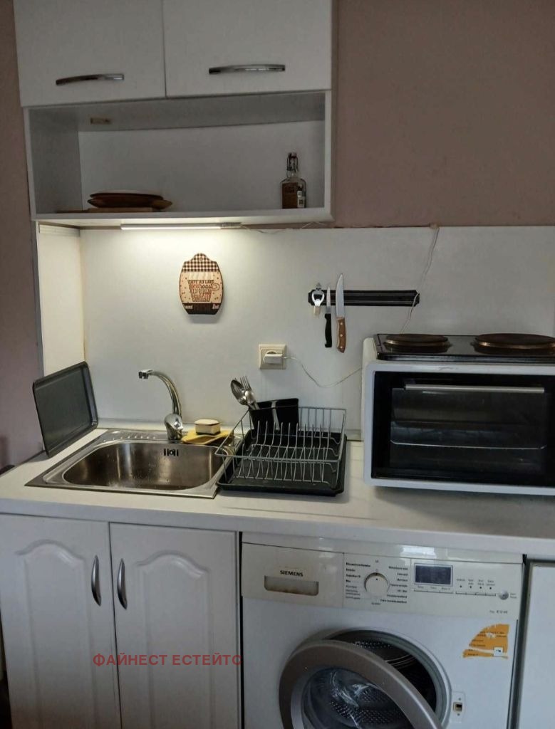 Дава под наем  Ателие, таван град София , Лозенец , 22 кв.м | 52603125