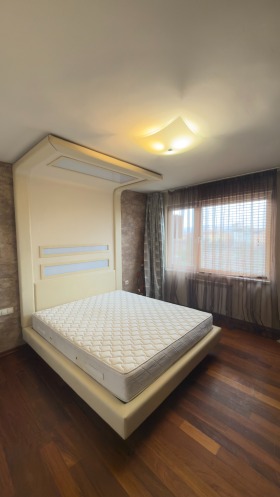 ���� ��� ���� 3-����� | Imot.bg � ����� ������ 12