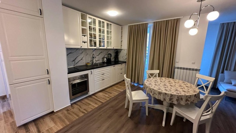 Дава под наем 3-СТАЕН, гр. София, Оборище, снимка 2 - Апартаменти - 52834990