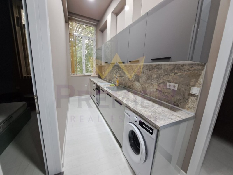 Kiadó  2 hálószobás Varna , Centar , 120 négyzetméter | 94254345 - kép [2]