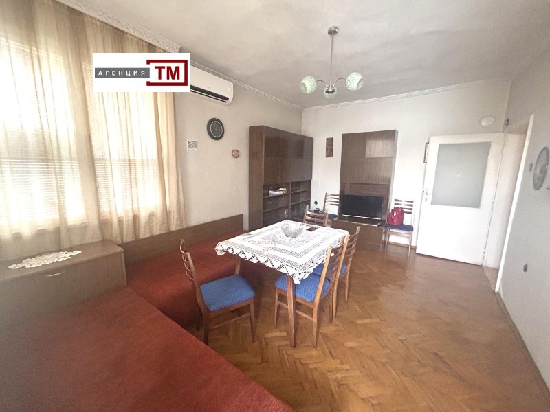 В оренду  3+ кімнати Стара Загора , Център , 100 кв.м | 83459342