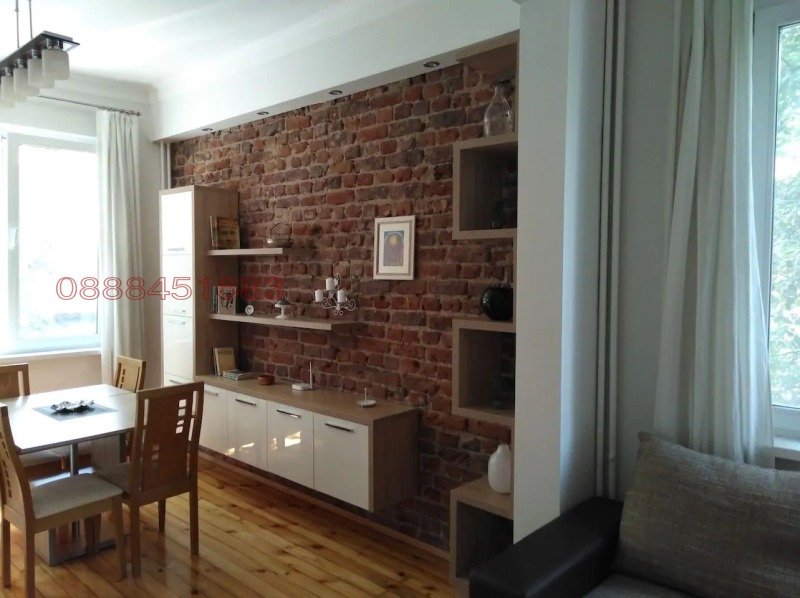 Дава под Наем 2-СТАЕН в град София, Център - 65 кв.м / 800 € » 1 564.66 лв.