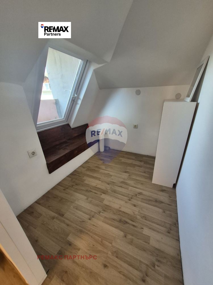 ���� ��� ���� 3-����� | Imot.bg � ����������� 12