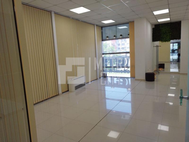 K pronájmu  Kancelář Sofia , Mladost 3 , 58 m2 | 25140743