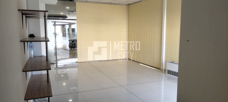 En renta  Oficina Sofia , Mladost 3 , 58 metros cuadrados | 25140743 - imagen [4]