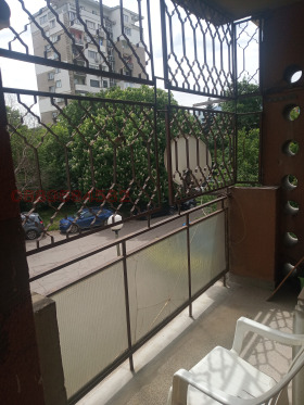 2 camere da letto Hipodruma, Sofia 5