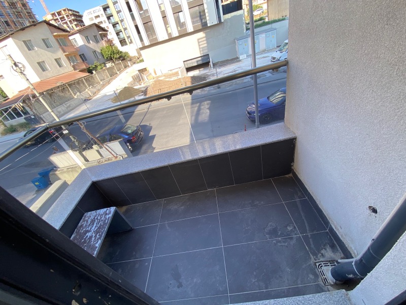 För uthyrning  Studio Varna , Levski 1 , 46 kvm | 56730946 - bild [10]