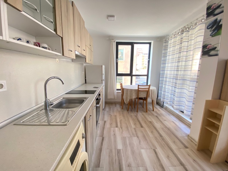 För uthyrning  Studio Varna , Levski 1 , 46 kvm | 56730946 - bild [3]