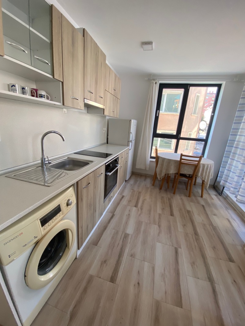 För uthyrning  Studio Varna , Levski 1 , 46 kvm | 56730946 - bild [4]