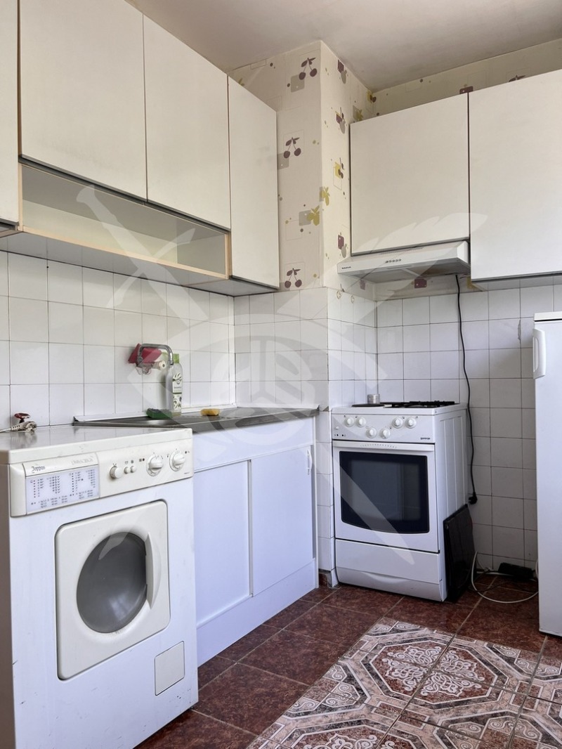 Дава под наем  2-стаен град София , Фондови жилища , 65 кв.м | 42401016 - изображение [3]