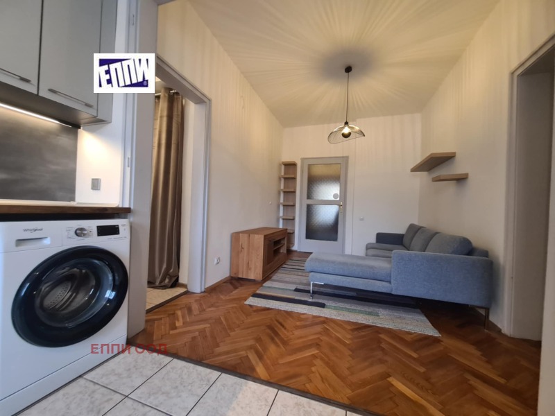 Дава под наем 2-СТАЕН, гр. София, Оборище, снимка 3 - Апартаменти - 52722389