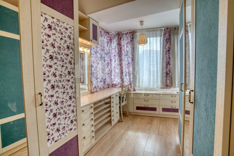 A louer  2 chambres Sofia , Lozenets , 180 m² | 15423101 - image [3]