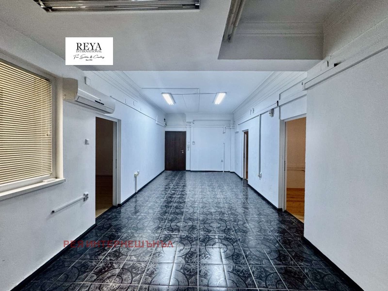 Vuokrattavana  Toimisto Sofia , Tsentar , 150 neliömetriä | 10393610 - kuva [3]