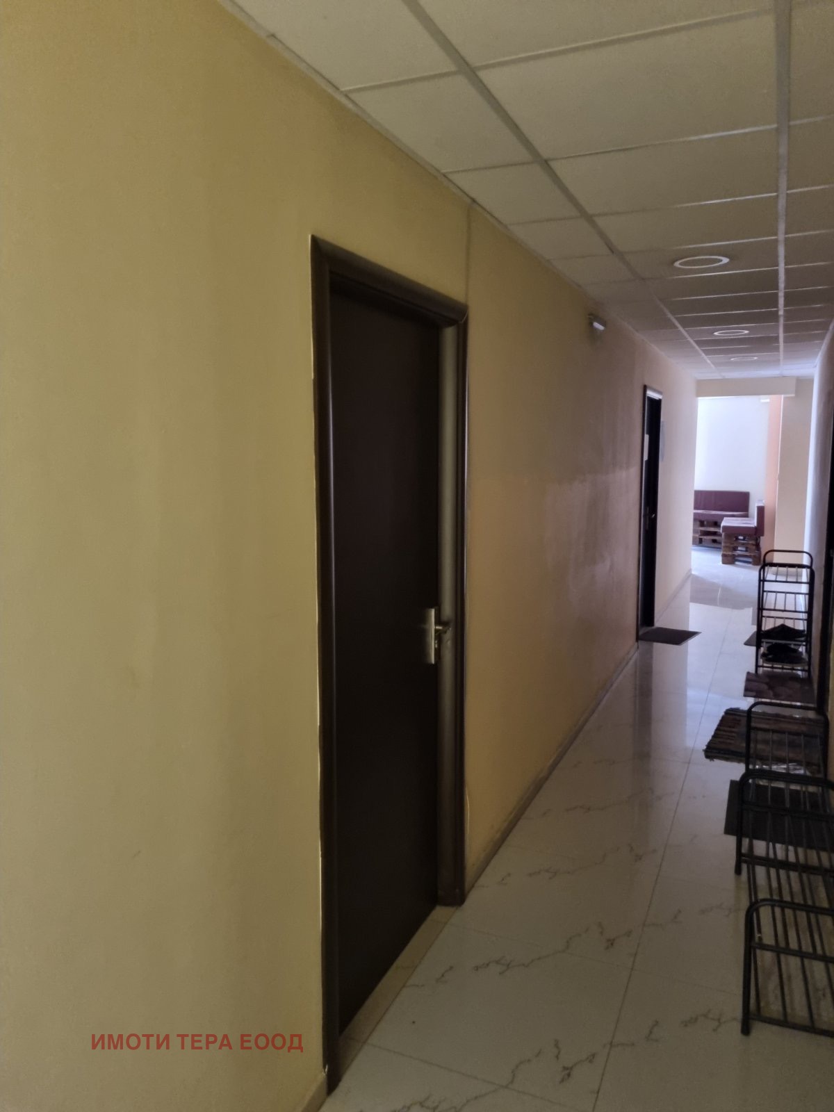 Дава под наем ОФИС, гр. Варна, Владислав Варненчик 1, снимка 7 - Офиси - 54847036