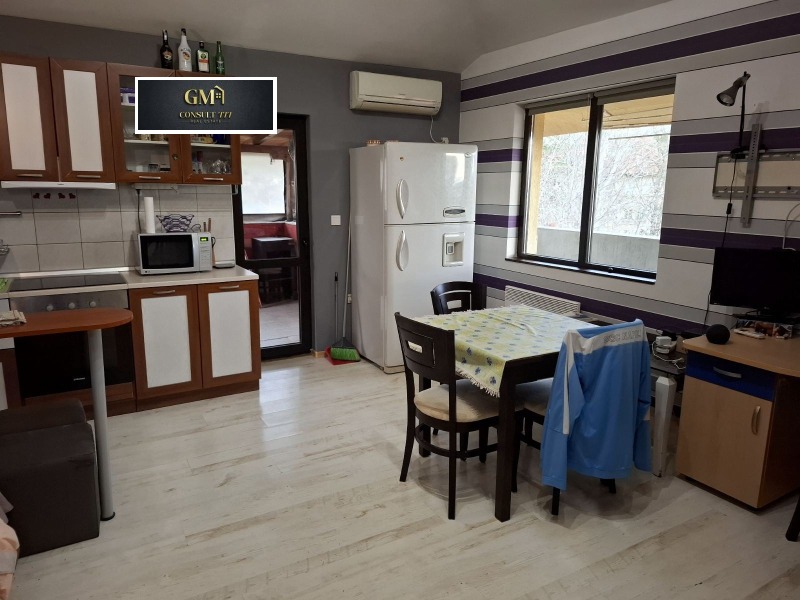 Дава под Наем 2-СТАЕН в град Плевен, Широк център - 82 кв.м / 370 € » 723.66 лв., ДЖИ ЕМ КОНСУЛТ