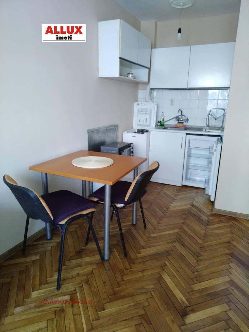 En renta  Estudio Ruse , Tsentar , 40 metros cuadrados | 89904466